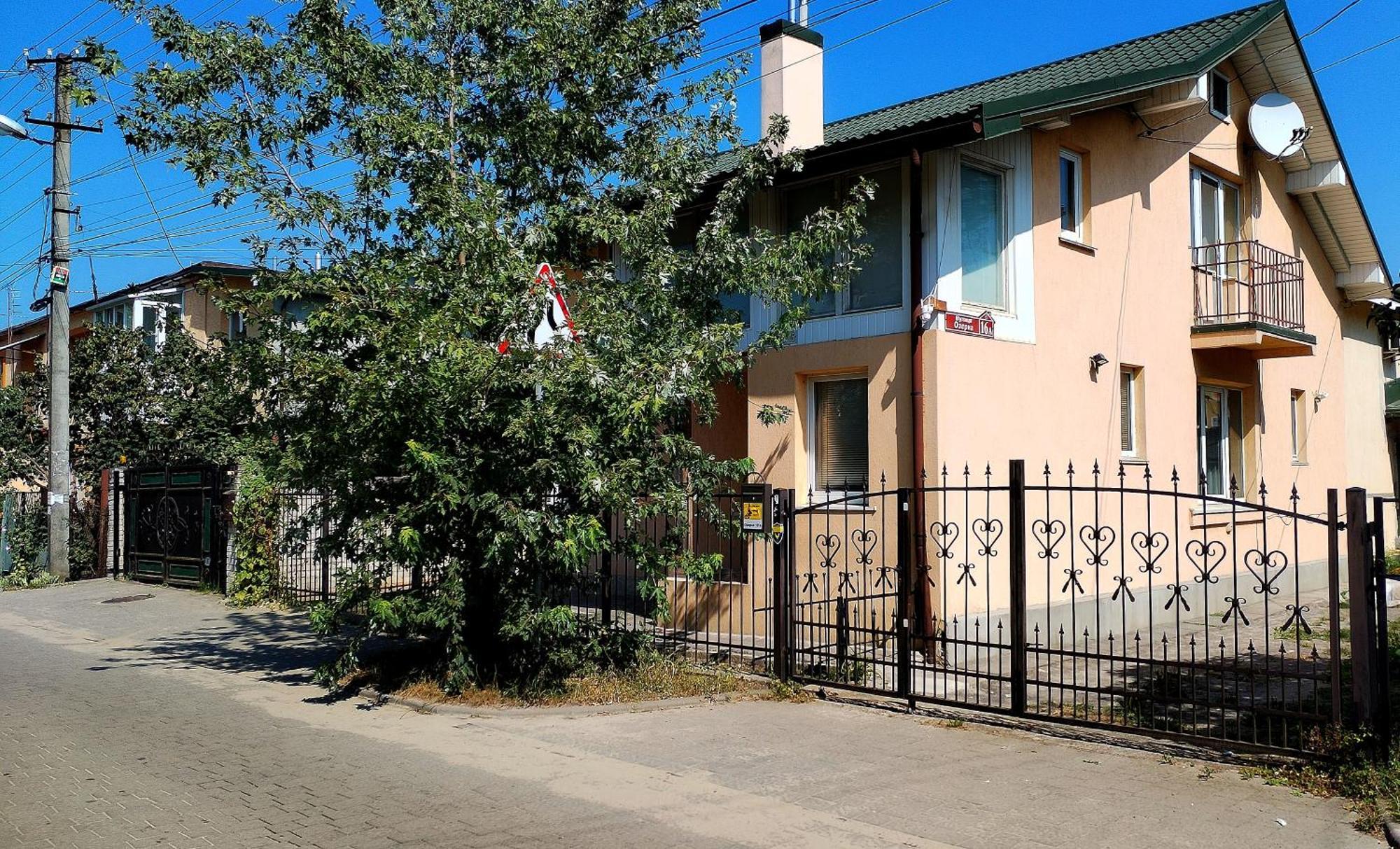 Wow House Lviv Lägenhet Exteriör bild
